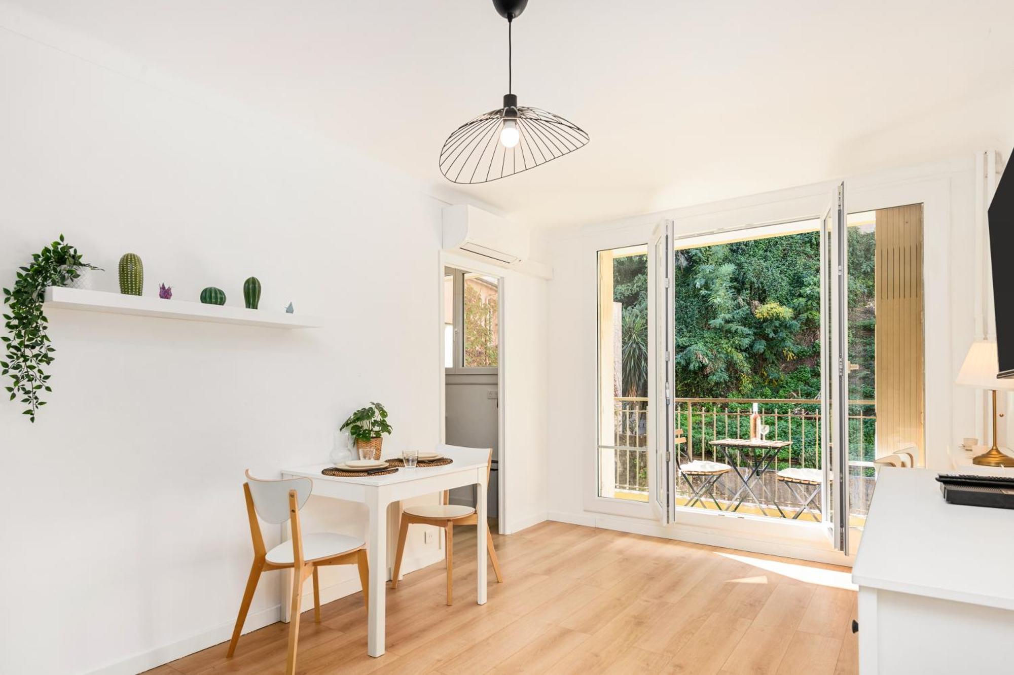 Studio Moderne Menton Eksteriør billede